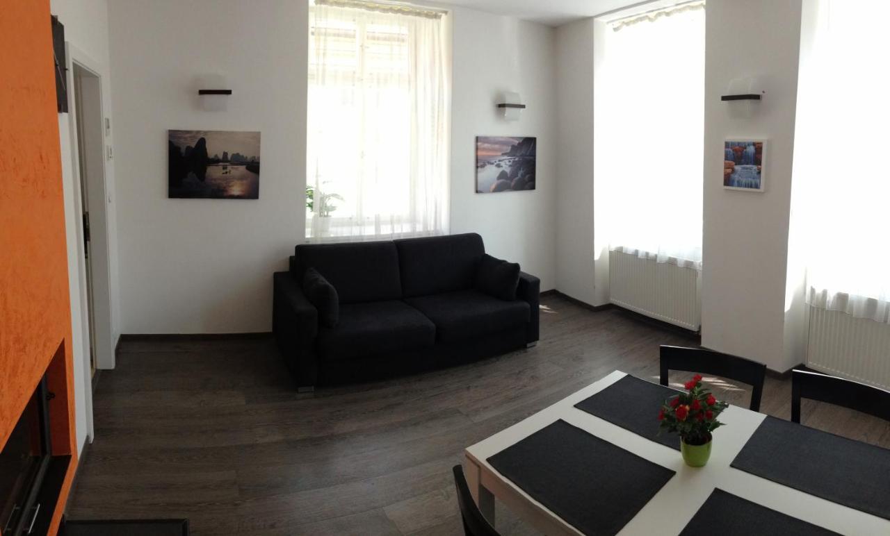 Agnes - Apartments Praga Zewnętrze zdjęcie