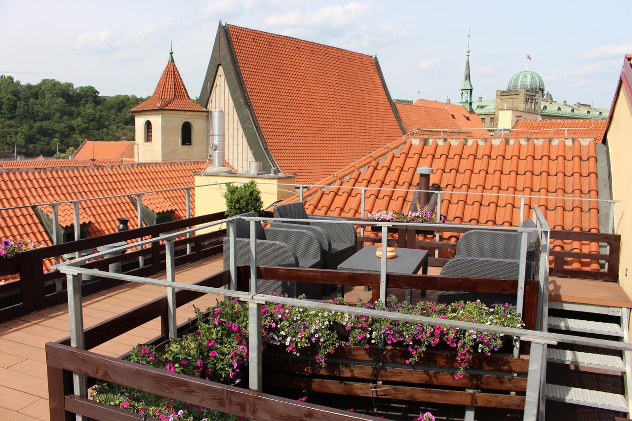 Agnes - Apartments Praga Zewnętrze zdjęcie