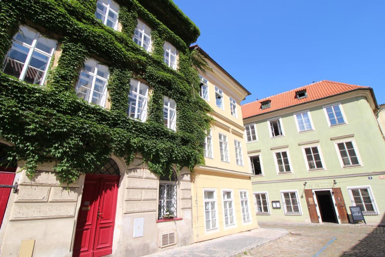 Agnes - Apartments Praga Zewnętrze zdjęcie