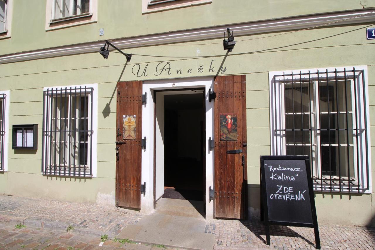 Agnes - Apartments Praga Zewnętrze zdjęcie