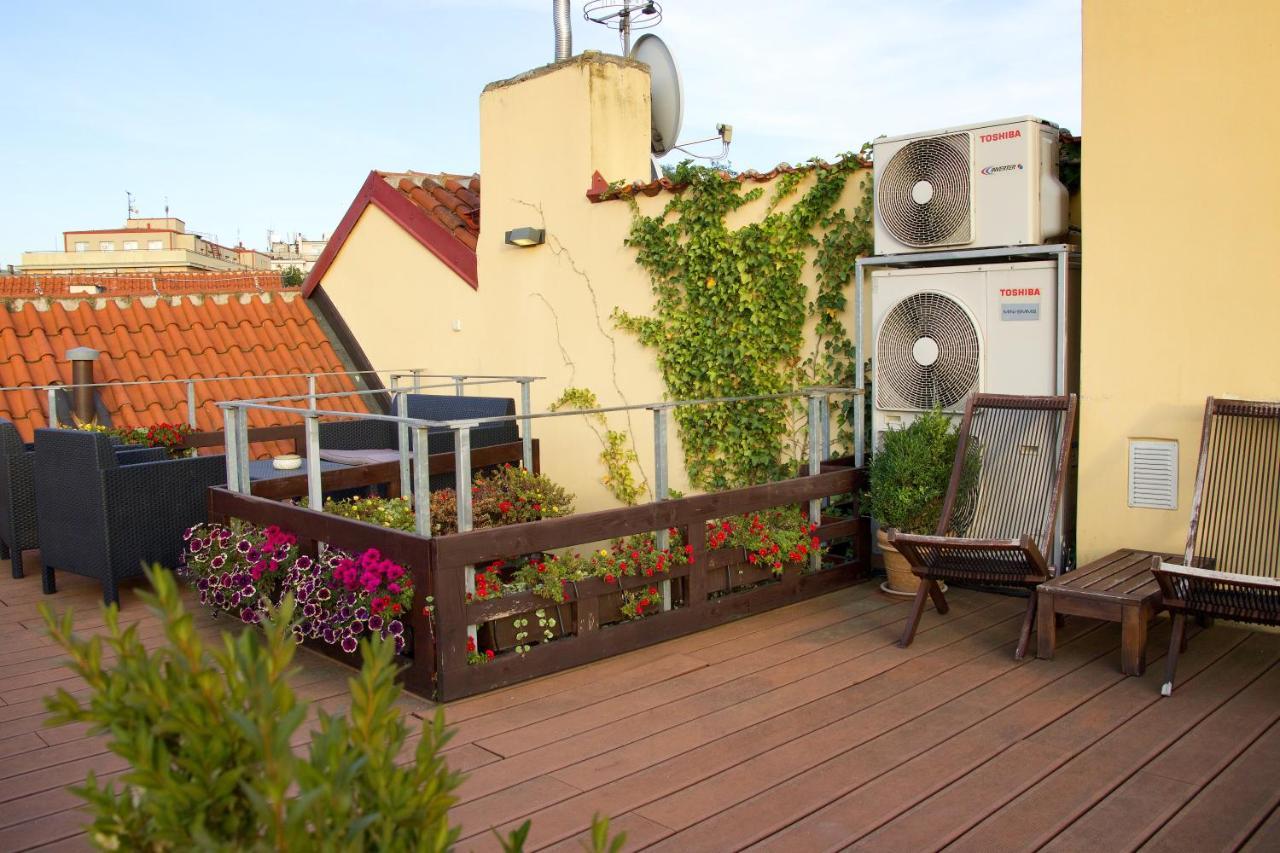 Agnes - Apartments Praga Zewnętrze zdjęcie