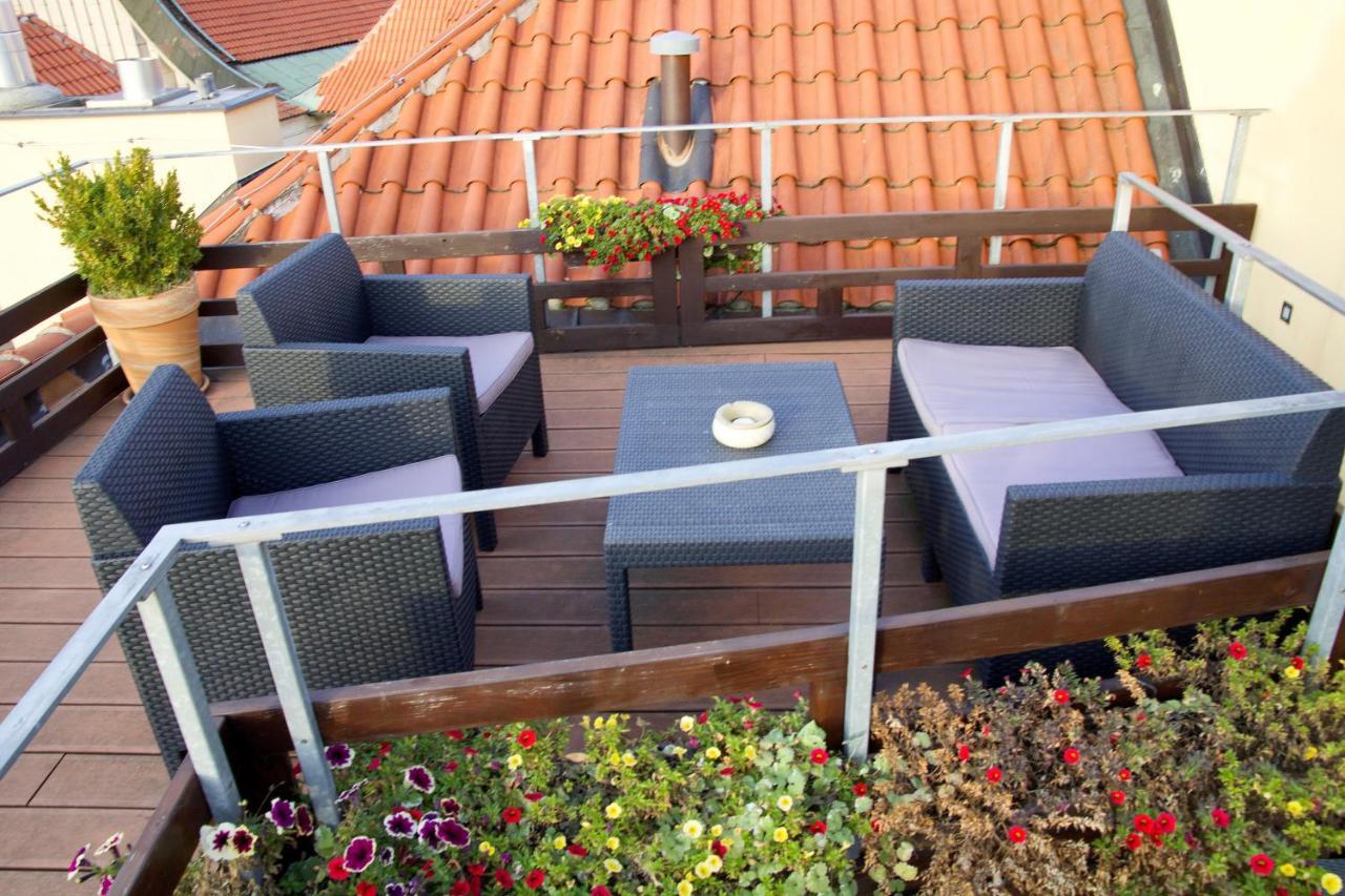 Agnes - Apartments Praga Zewnętrze zdjęcie