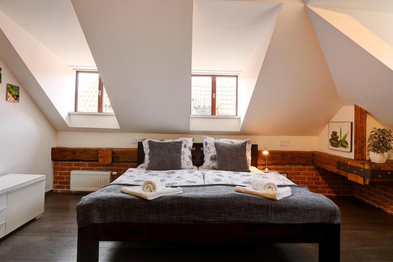 Agnes - Apartments Praga Zewnętrze zdjęcie